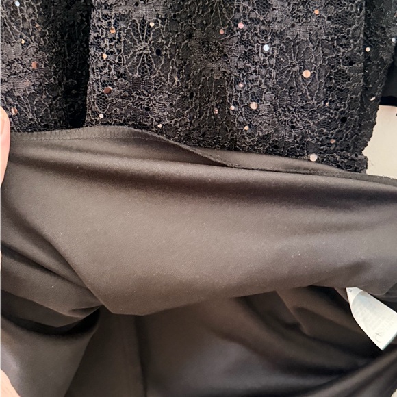 Connected Apparel Black Sequin Dress with Flared Sheer Sleeves Size 16 - Picture 12 of 16